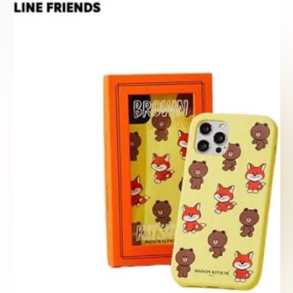 Maison Kitsune x LINE Friends Yellow iPhone 11 Case - Picture 5 of 5